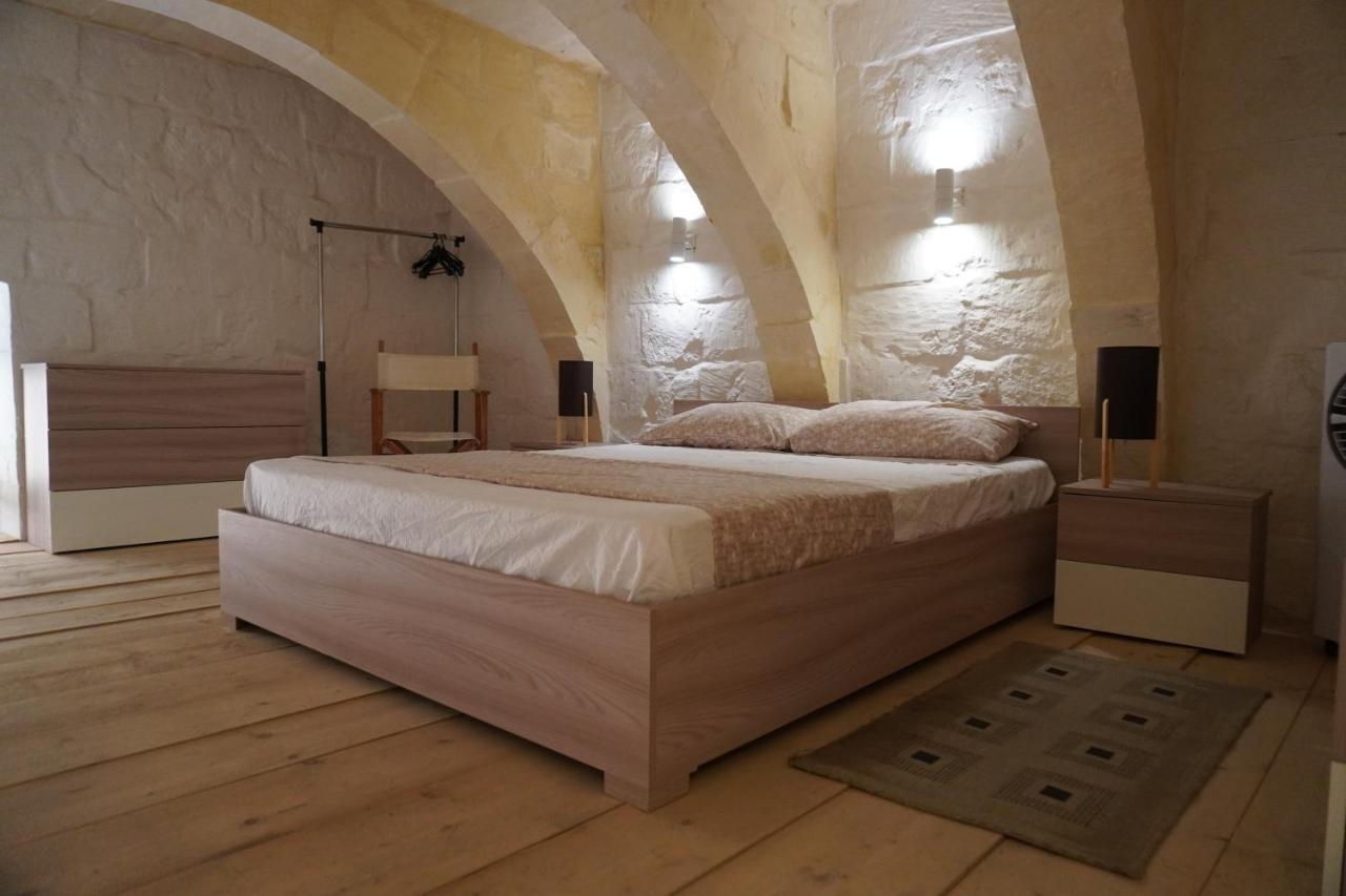 Cospicua Il-Mezzanine Private Traditional And Walking Distance To Bus Terminus 빌라 외부 사진