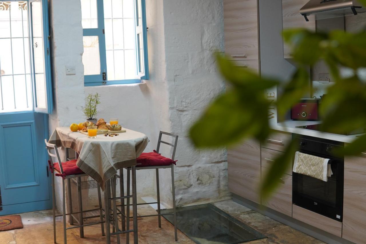 Cospicua Il-Mezzanine Private Traditional And Walking Distance To Bus Terminus 빌라 외부 사진