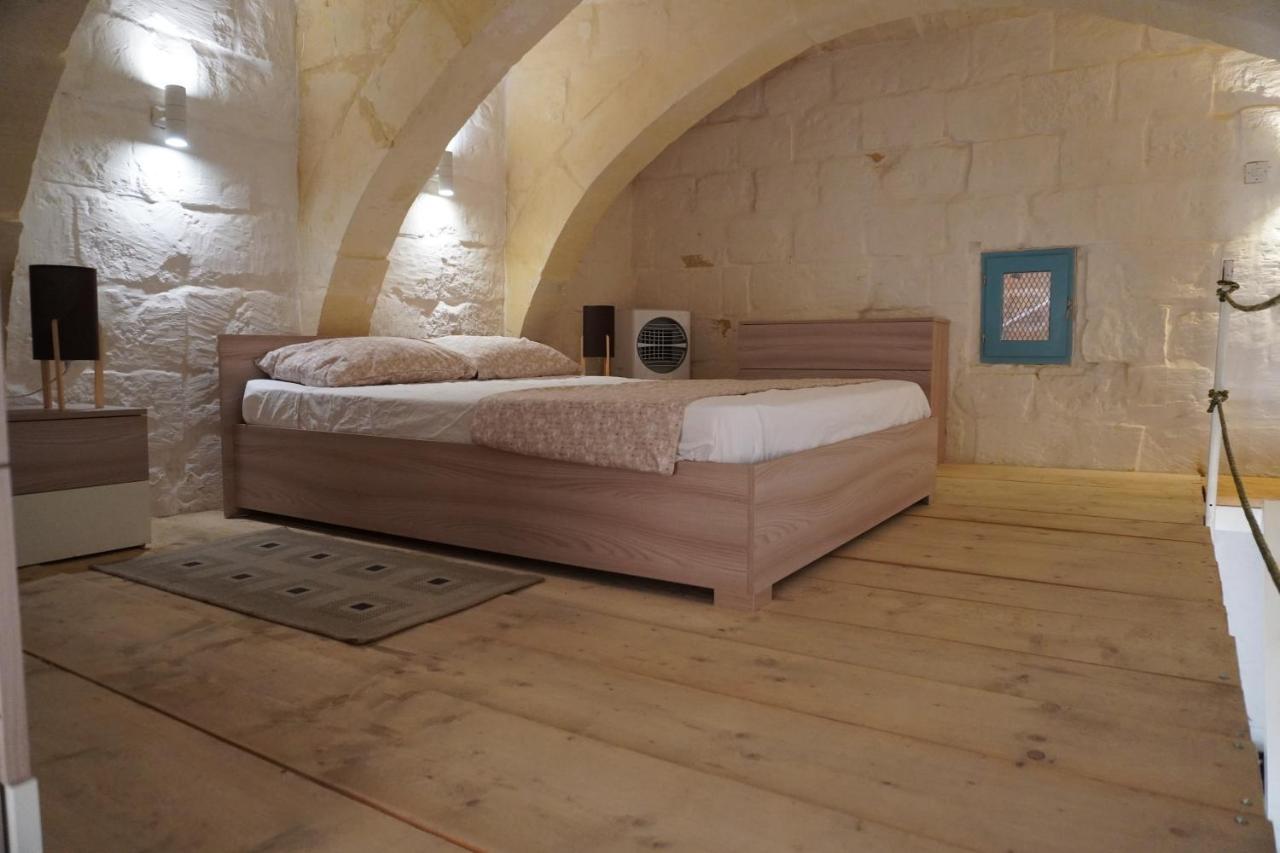 Cospicua Il-Mezzanine Private Traditional And Walking Distance To Bus Terminus 빌라 외부 사진